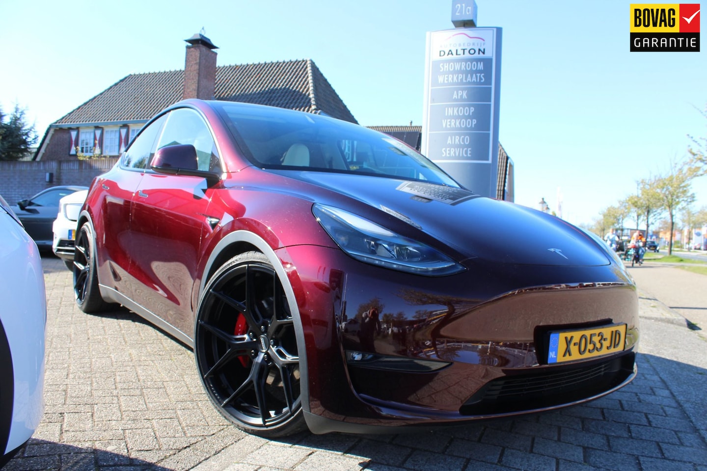 Tesla Model Y - Performance AWD 75 kWh SOH 94,3 % 22" VOSSEN LM/WIT LEER /1e EIG. - AutoWereld.nl