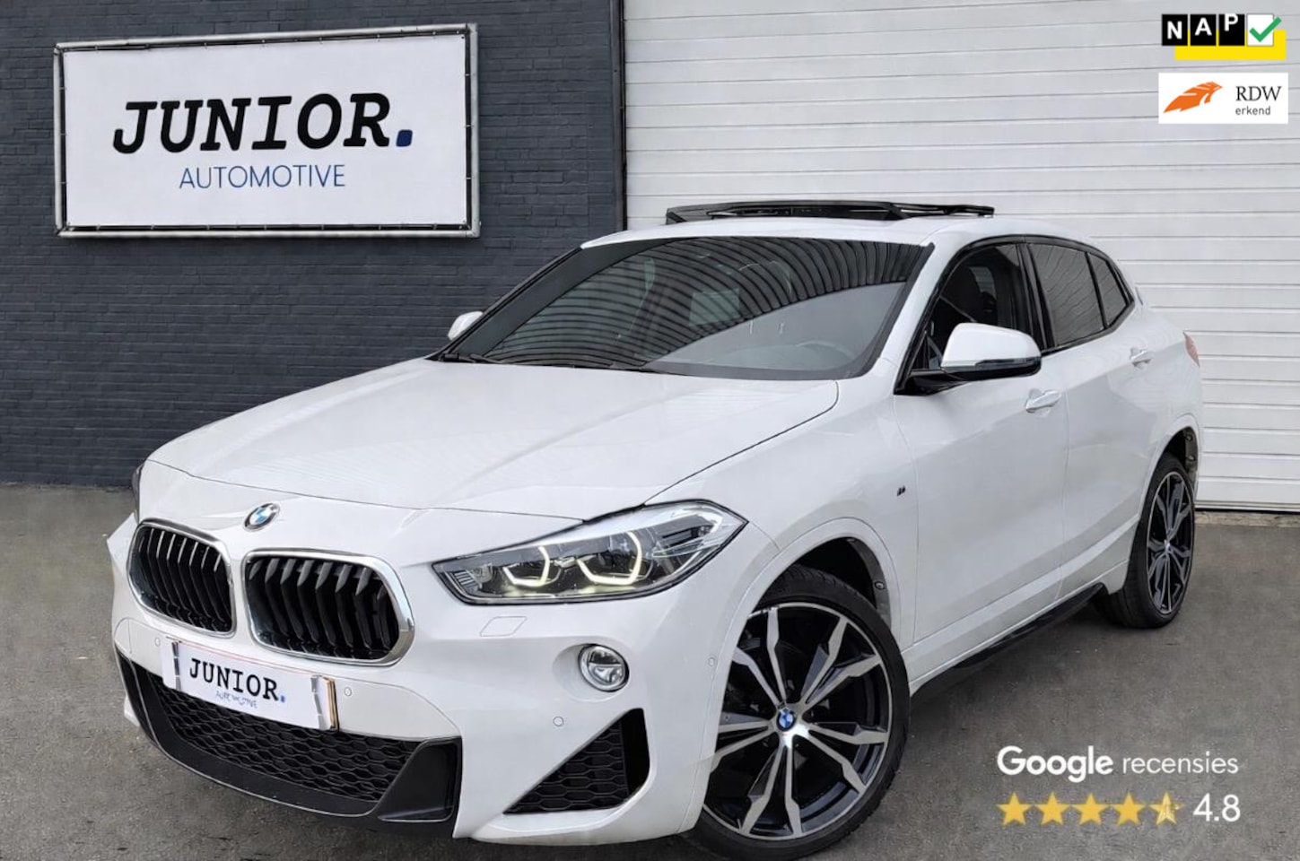 BMW X2 - SDrive18d High Executive Edition M-PAKKET/PANORAMADAK/SFEER/CAMERS - AutoWereld.nl