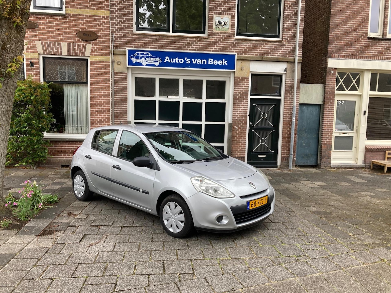 Renault Clio - 1.2 Special Line 5deurs navi airco - AutoWereld.nl