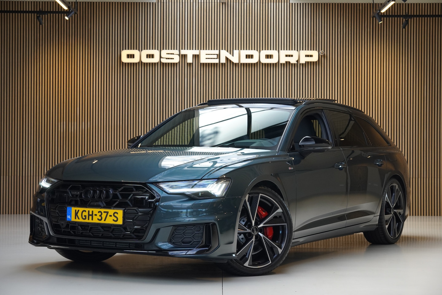 Audi A6 Avant - 55TFSIe/367pk Quattro S-Line Competition|2024|Panoramadak|Trekhaak|RS-Stoelen+leder+memory - AutoWereld.nl