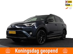 Toyota RAV4 - 2.5 Hybrid Black Edition 1e Eig/Dealer onderhouden/Full options/Trekhaak
