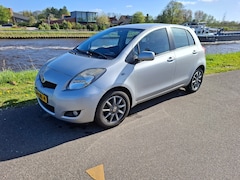 Toyota Yaris - 1.3 VVTi Aspiration Limited 1.3 16V Vvt-i 5DR 2010, 6 versn. APK 10-03-2027(motor wissel zie tekst)