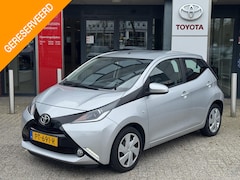 Toyota Aygo X - X-PLAY 5-DEURS AIRCO BLUETOOTH CAMERA EL-RAMEN/SPIEGELS NL-AUTO
