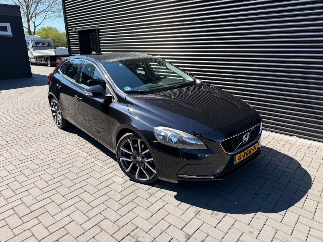 Volvo V40 - 2.0 D4 Momentum Bns| 2014| CLIMA| CRUISE| NAVI| NAP - AutoWereld.nl