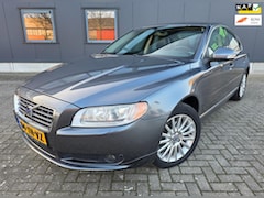 Volvo S80 - 3.2 Summum, netto € 6.570