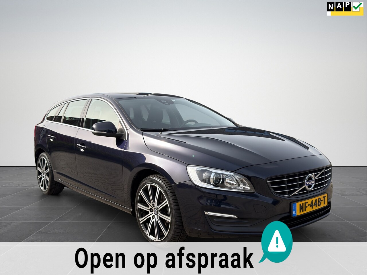 Volvo V60 - 2.0 T3 Nordic+ Clima|Trekhaak|Cruise|NAP - AutoWereld.nl