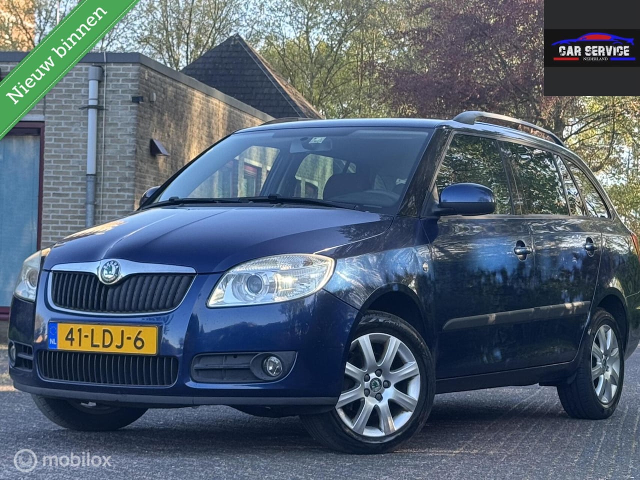 Skoda Fabia Combi - 1.4-16V Business/LMV/CRUSIE/NAP/NWE APK - AutoWereld.nl