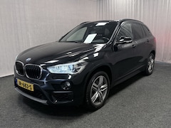 BMW X1 - sDrive18i Centennial Executive | Trekhaak | Leer | Navi | 18" M velgen |