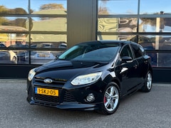 Ford Focus - 1.6 EcoBoost Titanium LED Navi Camera Trekh