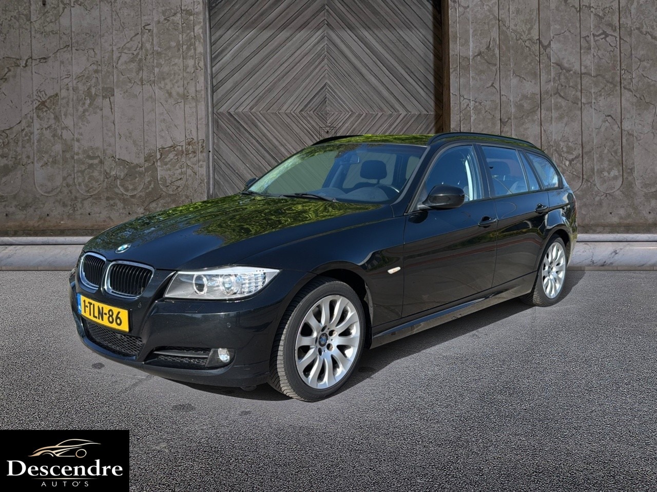 BMW 3-serie Touring - 320d Business Line aut. - AutoWereld.nl
