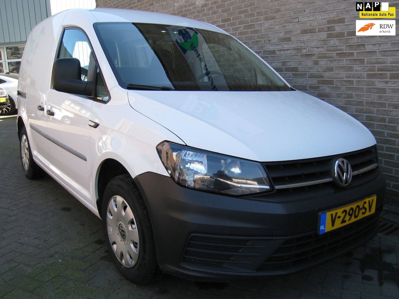 Volkswagen Caddy - 2.0 TDI L1H1 BMT Trendline - Trekhaak - - AutoWereld.nl