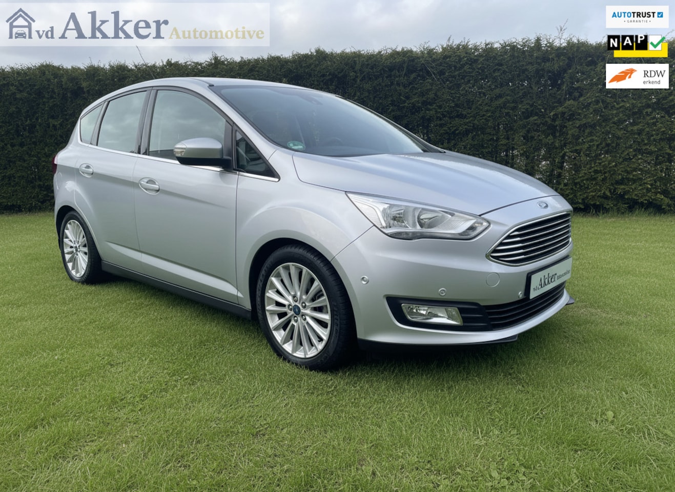 Ford C-Max - 1.0 Titanium I NIEUWstaat I 1ste Eig I Dealer ond I Distri vv 10/25 I Trekhaak I Extra set - AutoWereld.nl
