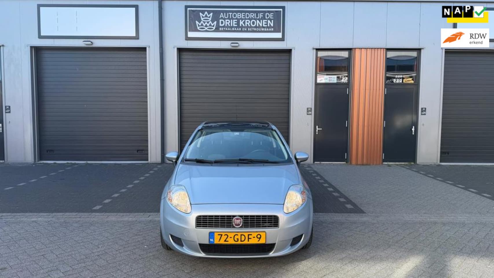 Fiat Grande Punto - 1.4-16V Ed. Lusso 1.4-16V Ed. Lusso - AutoWereld.nl