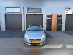 Fiat Grande Punto - 1.4-16V Ed. Lusso