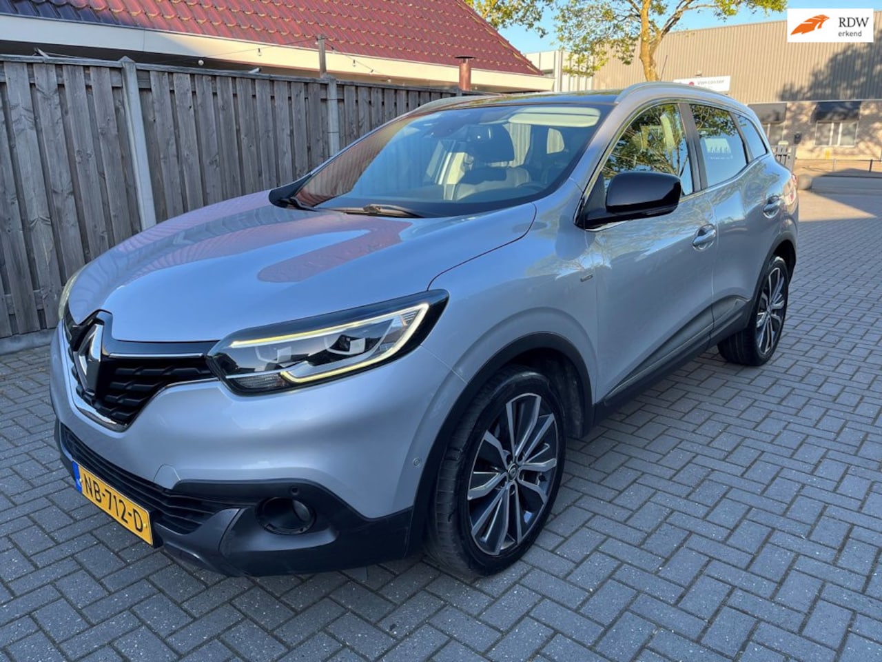 Renault Kadjar - 1.5 dCi Bose Panoramadak Trekhaak - AutoWereld.nl