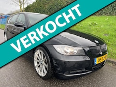 BMW 3-serie Touring - 318i Business Line - automaat - Clima - 18 inch LMV - Cruise