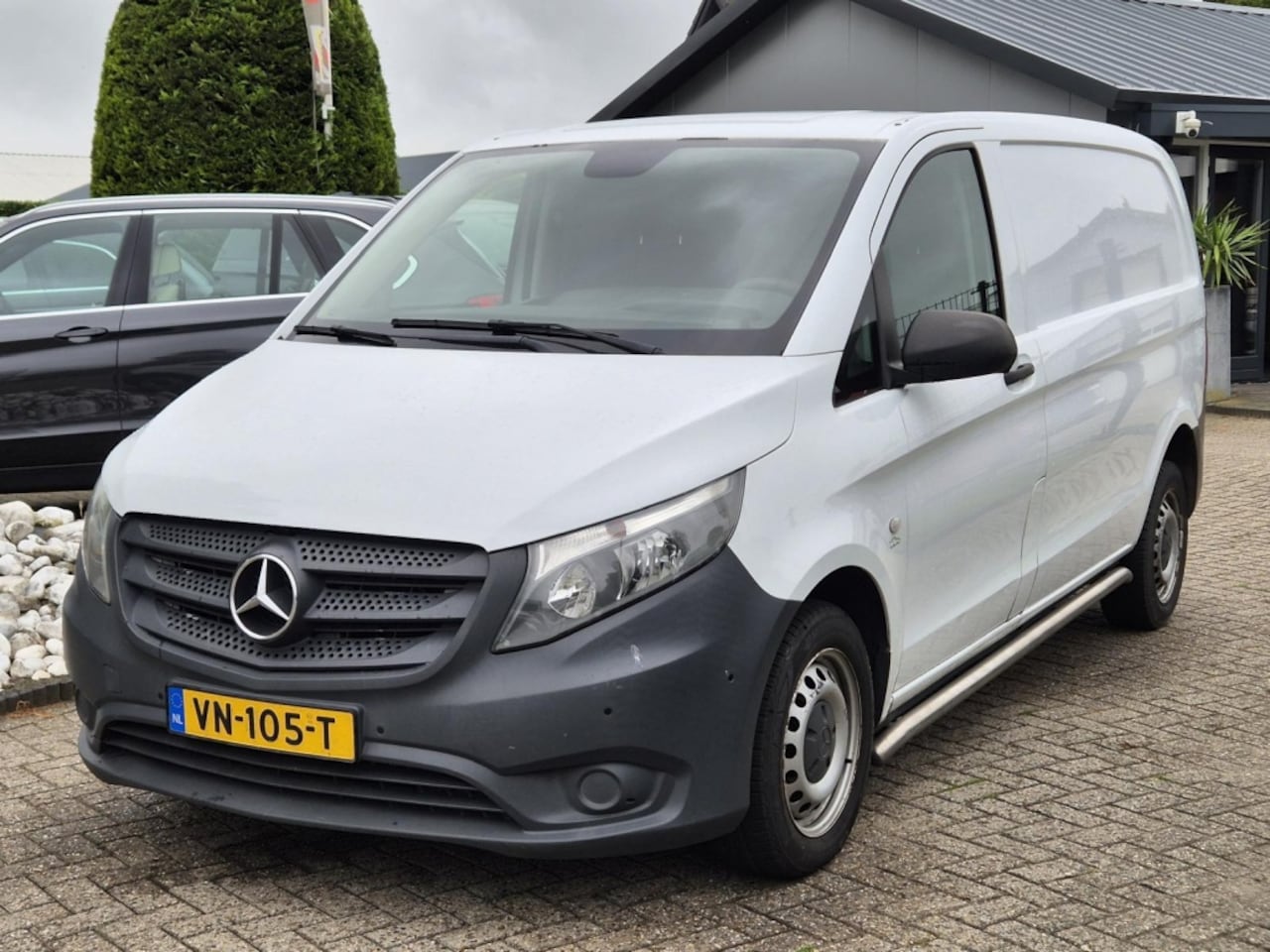 Mercedes-Benz Vito - 114 CDI Automaat 2015 Wit Grijs Kenteken - AutoWereld.nl
