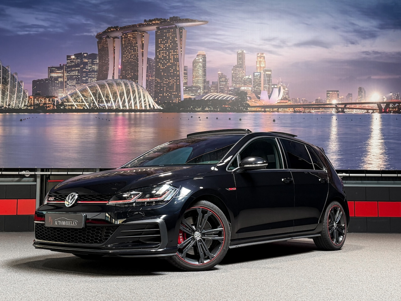 Volkswagen Golf - 2.0 TSI GTI Performance |Panorama|Keyless|Carplay|LE - AutoWereld.nl