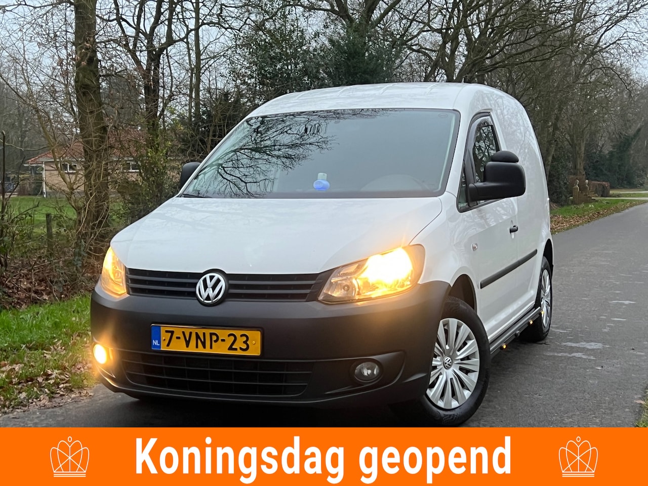 Volkswagen Caddy - 1.6 TDI | Automaat + Schuifdeur + Airco + Radio + Scherm + Zijbar Nu € 6.999,-!!! - AutoWereld.nl