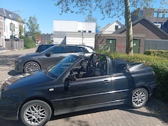 Volkswagen Golf Cabriolet - 2.0 Highline