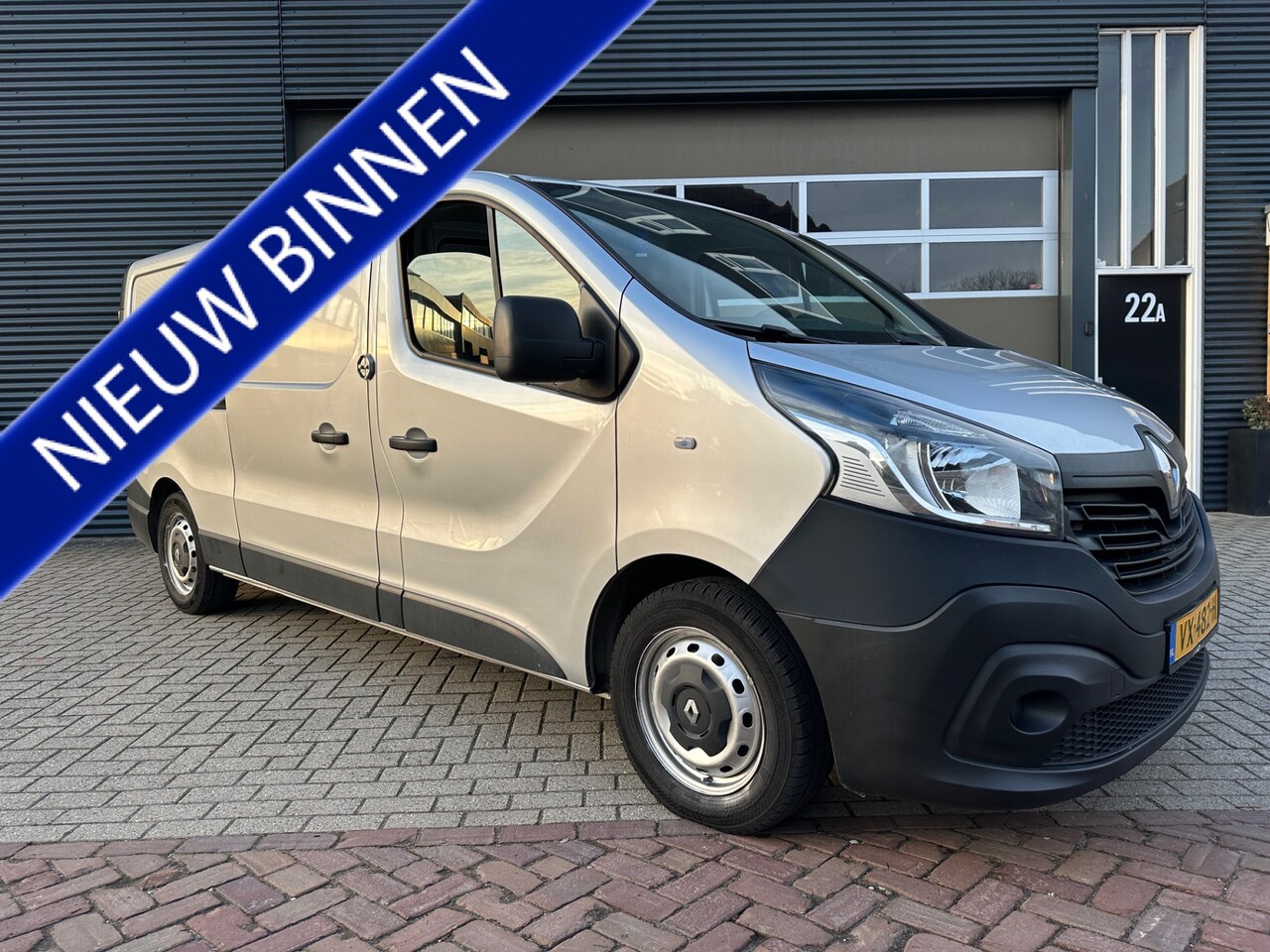 Renault Trafic - 1.6 dCi T29 L2H1 Générique Super mooie goed onderhouden bus. Ook in spanje leverbaar (cost - AutoWereld.nl