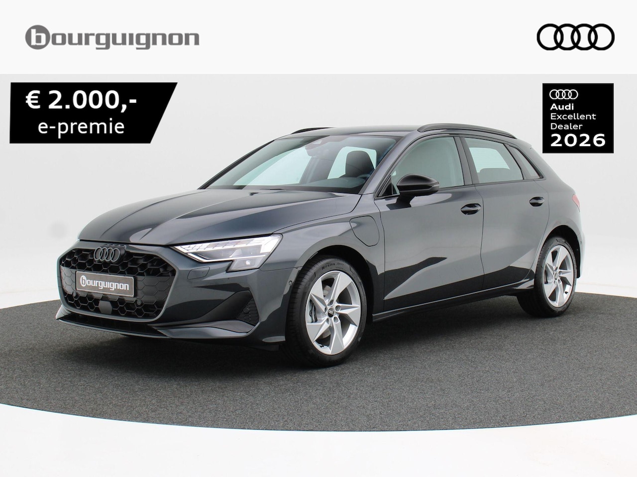 Audi A3 Sportback - Advanced edition 40 TFSI e | 204 PK | Zwart optiek | 17 inch velgen | Achteruitrij camera - AutoWereld.nl