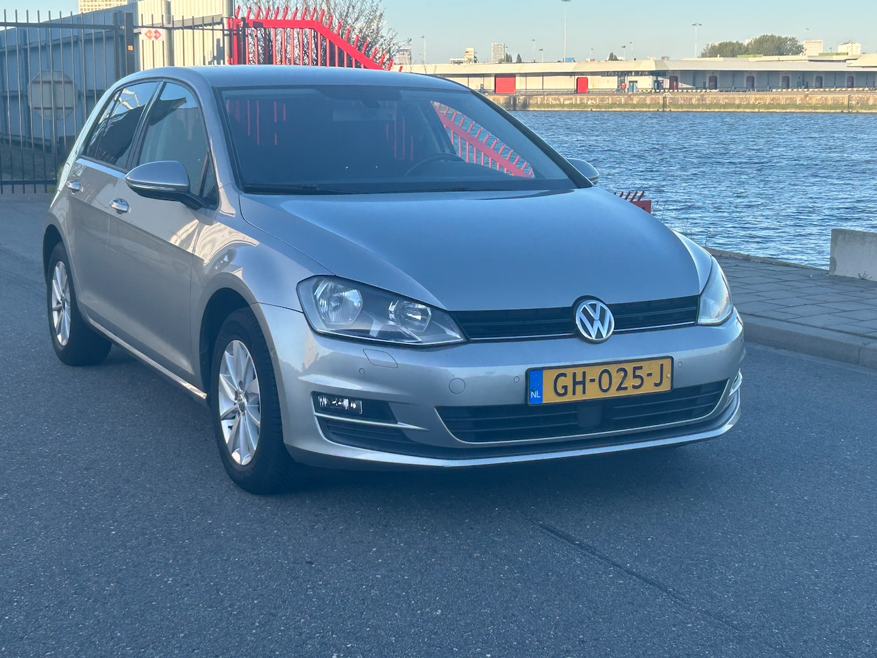 Volkswagen Golf - 1.2 TSI Comfortline AUT ECC ACC NAVI PDC - AutoWereld.nl