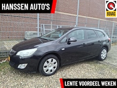 Opel Astra Sports Tourer - 1.4 Selection Lezen