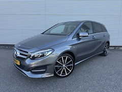 Mercedes-Benz B-klasse - 180 Lease Ed. NAP Facelift Leer Trekhaak AMG PDC 18" Carplay Key