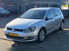 Volkswagen Golf - 1.6 TDI Comfortline DSG | Carplay | 1e-Eig | Dealer Ondh | Parkeersens. | Climate Ctrl | C