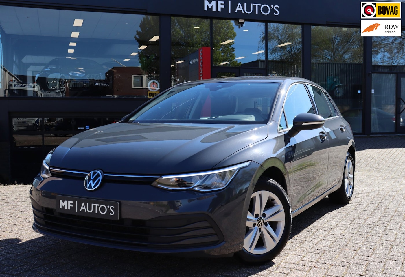 Volkswagen Golf - 1.0 TSI Life 110PK|Navi|Led|ACC|Lane|Carplay - AutoWereld.nl