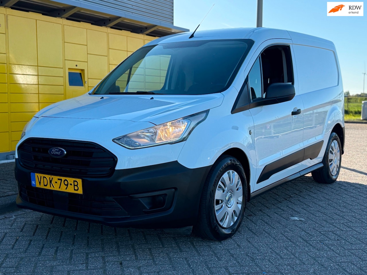 Ford Transit Connect - 1.5 EcoBlue L1 Bj 2019 Airco Euro-6 Nieuwe Apk Nette bus - AutoWereld.nl