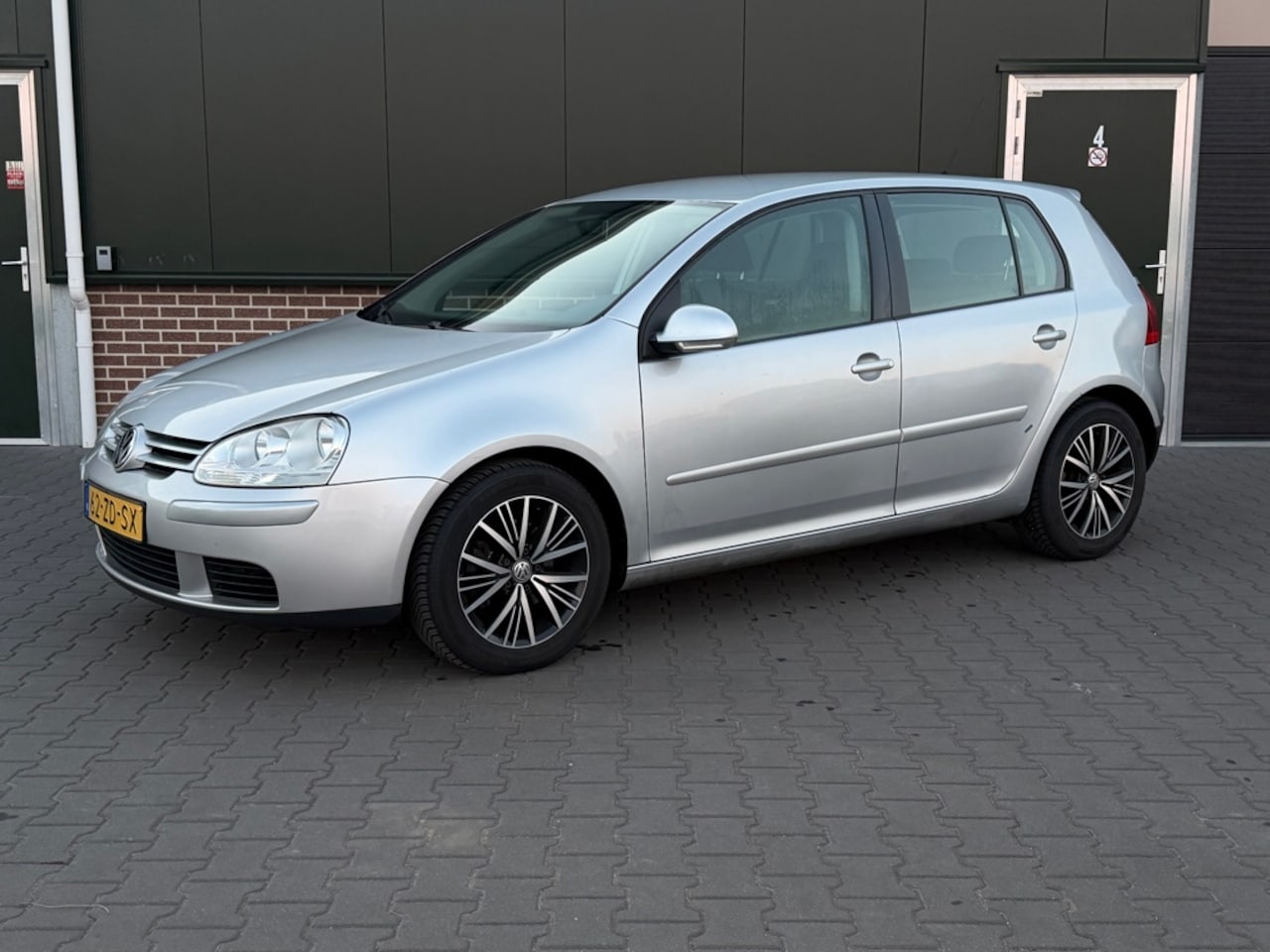 Volkswagen Golf - 1.4 TSI Optive 4/Airco/Netjes/Cruise control - AutoWereld.nl