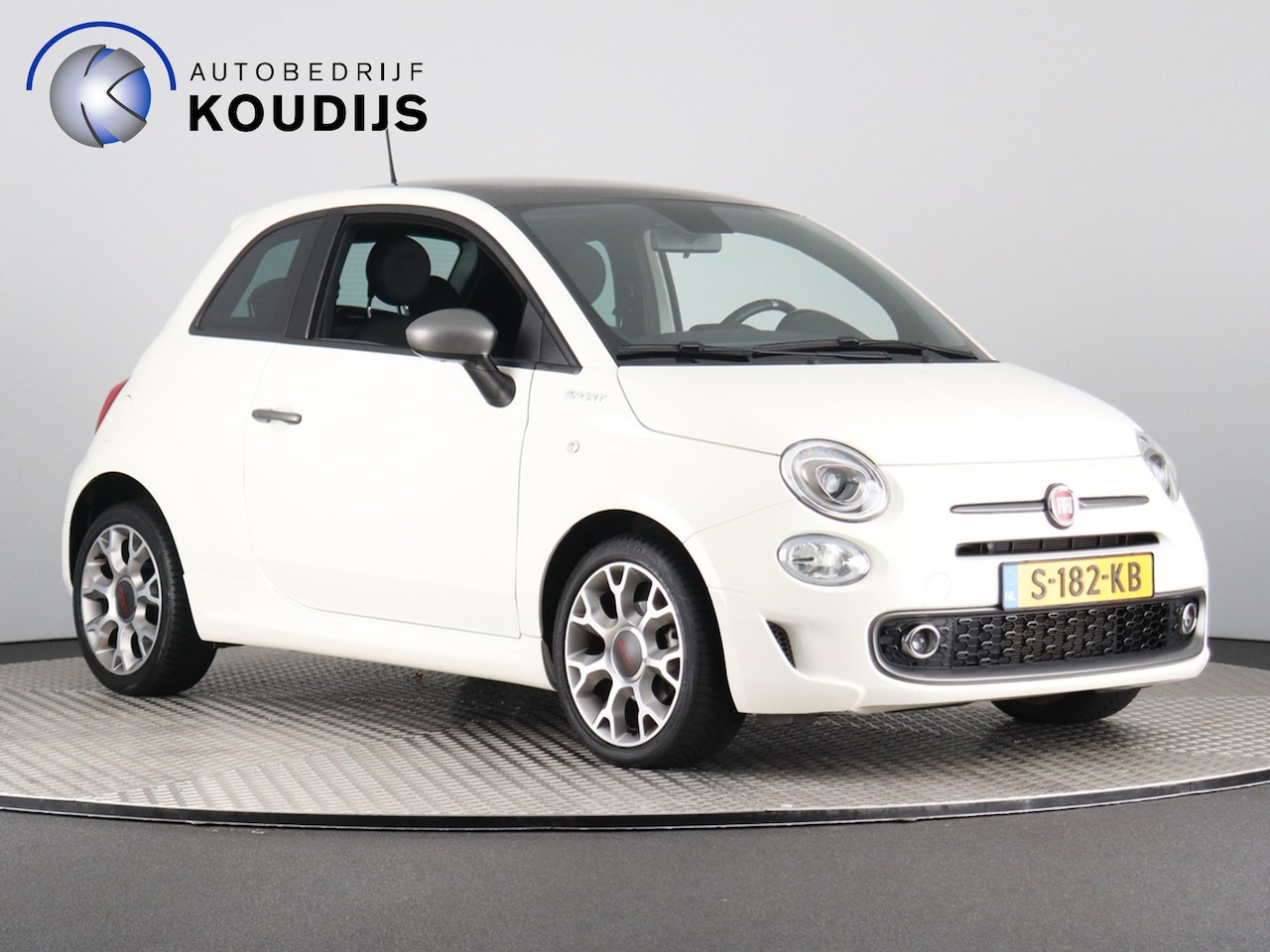 Fiat 500 - 1.0 Hybrid Sport 1.0 Hybrid Sport (Pano / Cruise / Carplay / City Steering) - AutoWereld.nl
