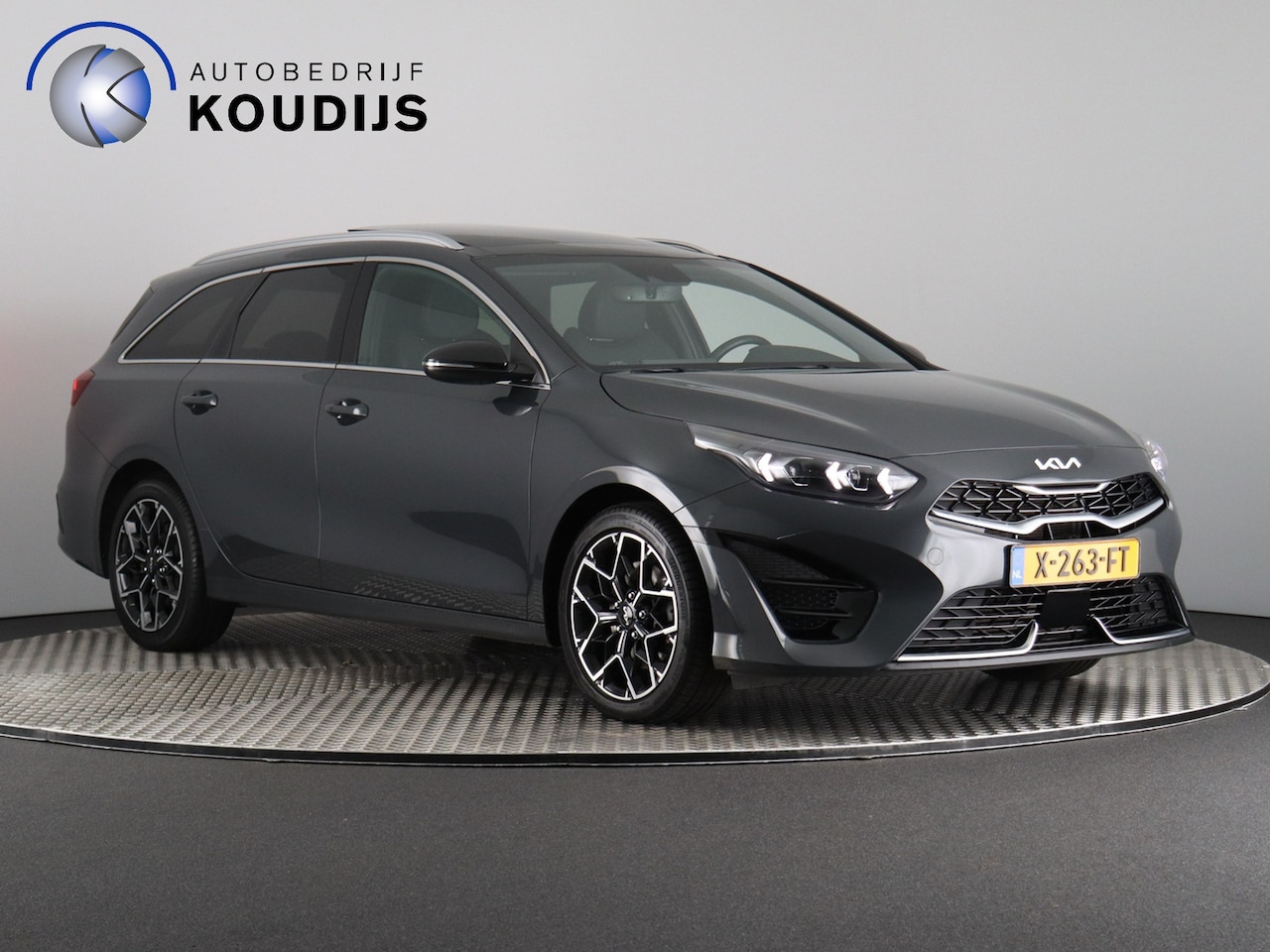 Kia Cee'd Sportswagon - Ceed 1.5 T-GDi GT-Line NIEUWSTAAT (NL-Auto / Pano / Stoel-Stuurverw. / Elek. achterklep) - AutoWereld.nl