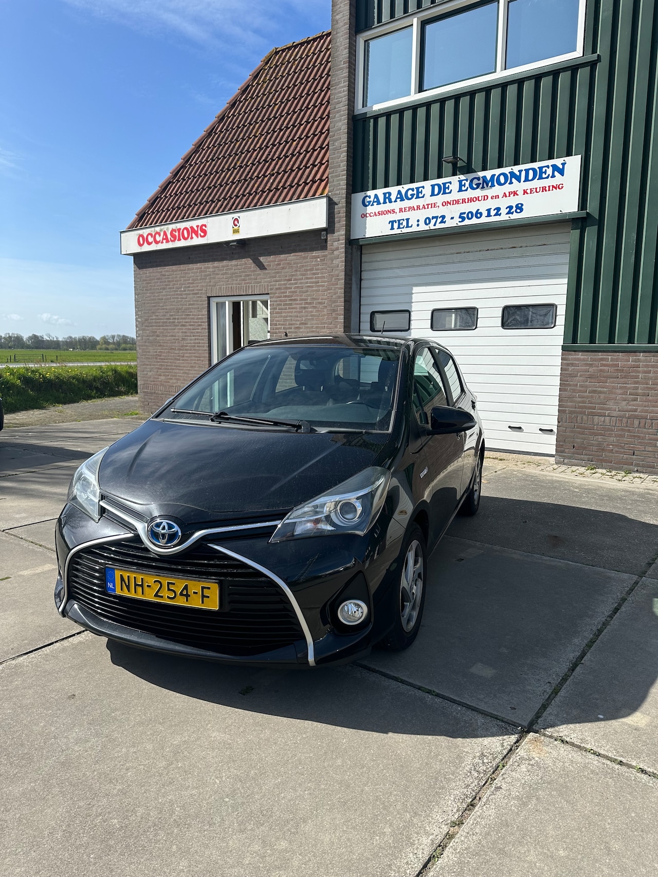 Toyota Yaris - 1.5 Hybrid Trend