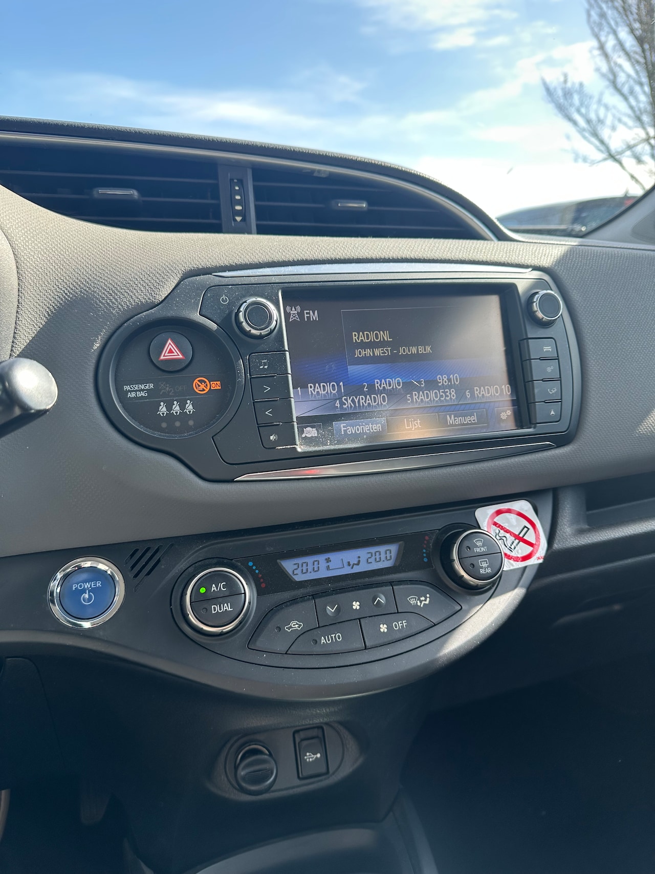 Toyota Yaris - 1.5 Hybrid Trend