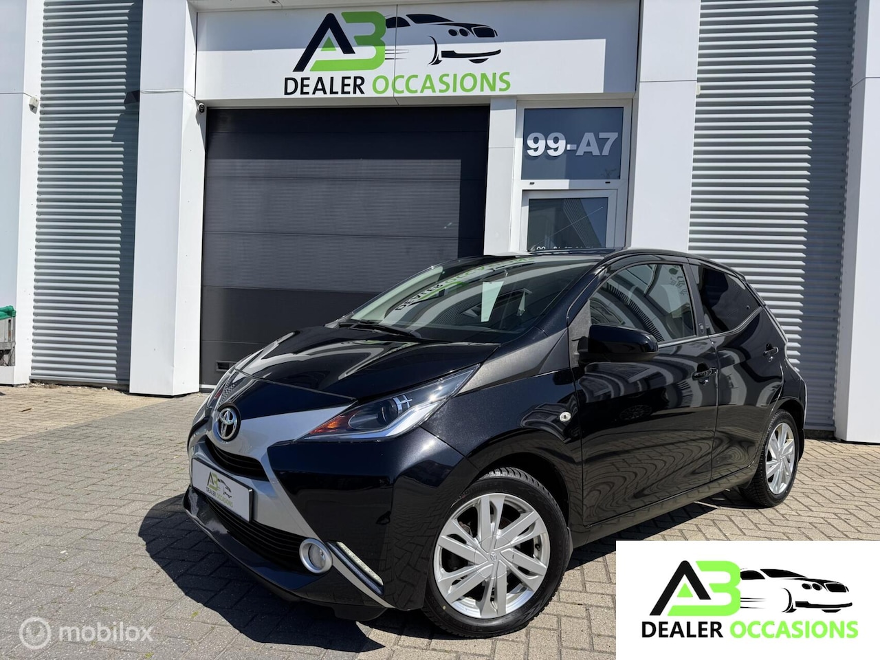 Toyota Aygo - 1.0 VVT-i x-play Limited unieke uitvoering - apk - AutoWereld.nl