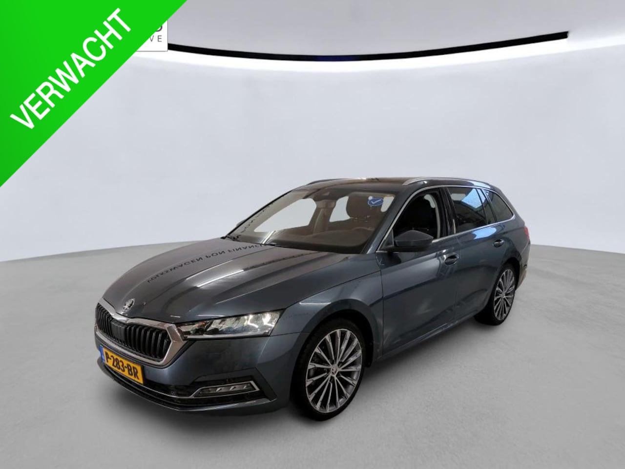 Skoda Octavia Combi - 1.5 e-TSI Business Edition Plus NL-AUTO | PANODAK | STOELVERWARMING | ELEKTR. KLEP - AutoWereld.nl