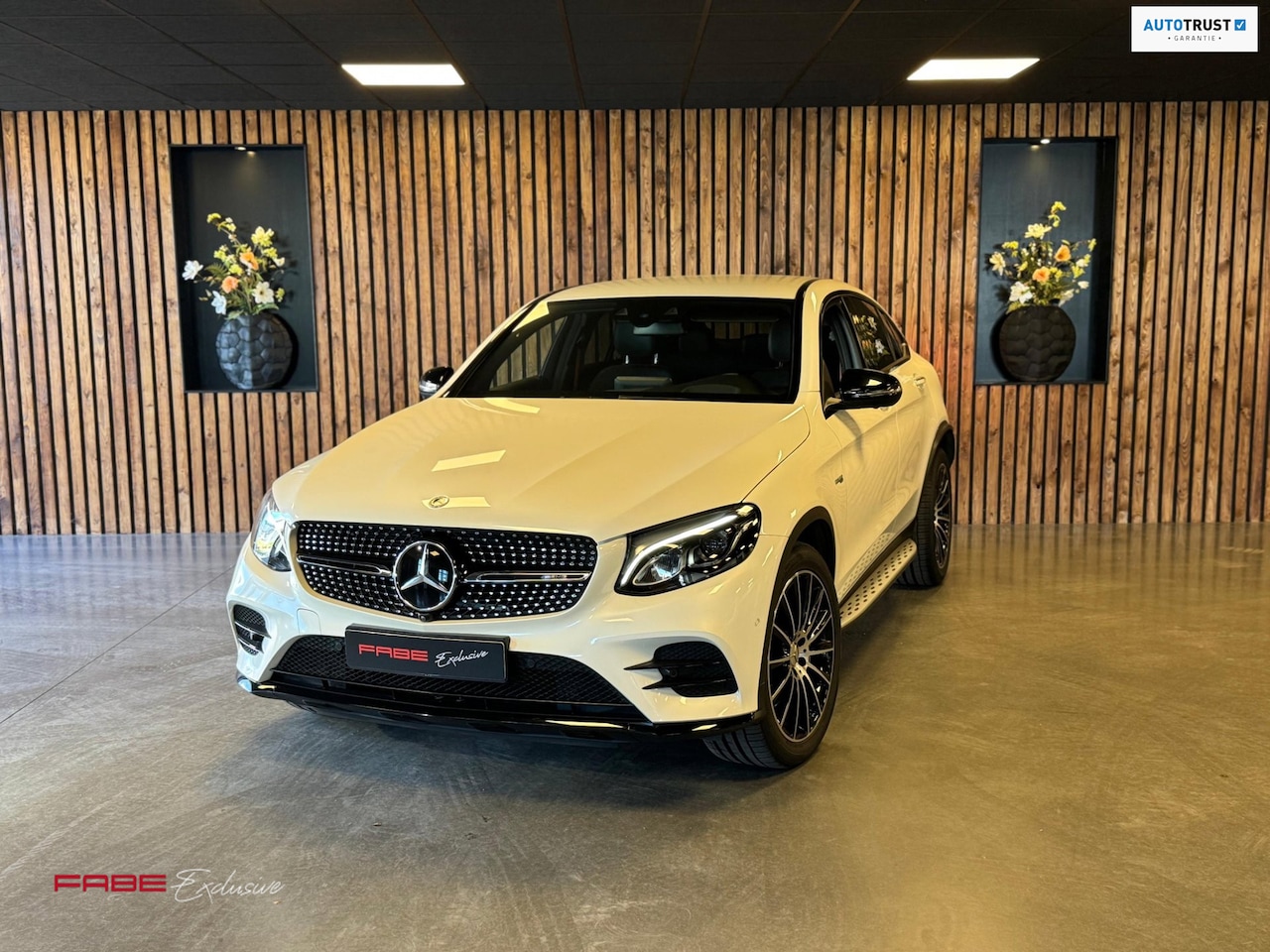 Mercedes-Benz GLC-klasse Coupé - AMG 43 4MATIC Premium Plus / Burmester / HUD / 360 Camera / Memory / Designo / Carbon / Tr - AutoWereld.nl
