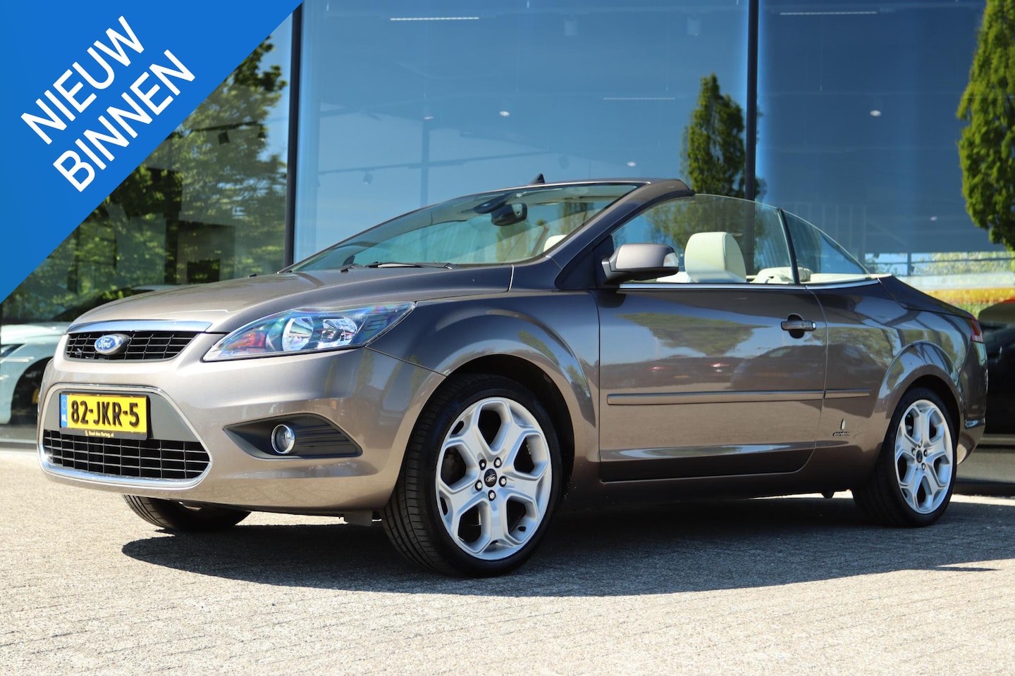 Ford Focus Coupé-Cabriolet - 2.0 TITANIUM AUT. ORIG NL | AFN. TREKHAAK | LEDER | STOELVERW. | PDC | LMV - AutoWereld.nl