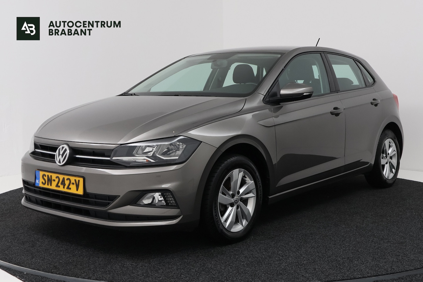 Volkswagen Polo - 1.0 TSI Beats (NAVIGATIE, CARPLAY, STUURBEDIENING, LM VELGEN) - AutoWereld.nl
