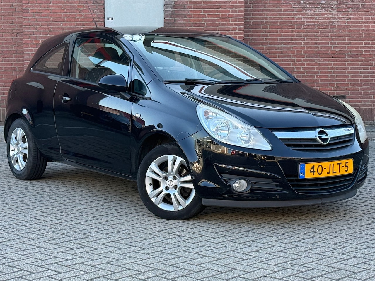 Opel Corsa - 1.2-16V Edition|3DRS|AIRCO|INRUILKOOPJE - AutoWereld.nl