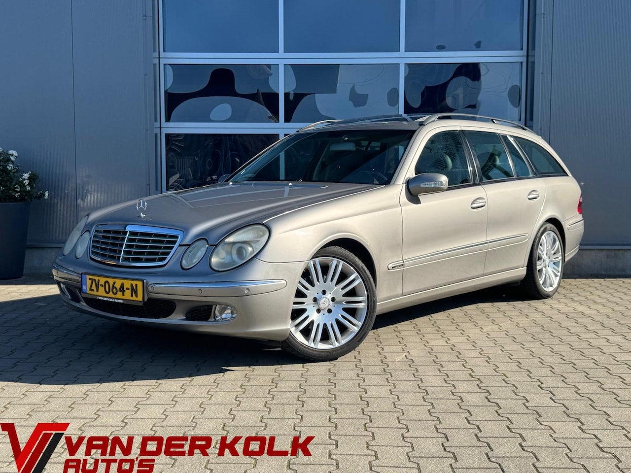 Mercedes-Benz E-klasse Combi - 320 Avantgarde | Panorama | Leder | Stoelverkoeling/Verwarming | Navigatie | Climate - AutoWereld.nl