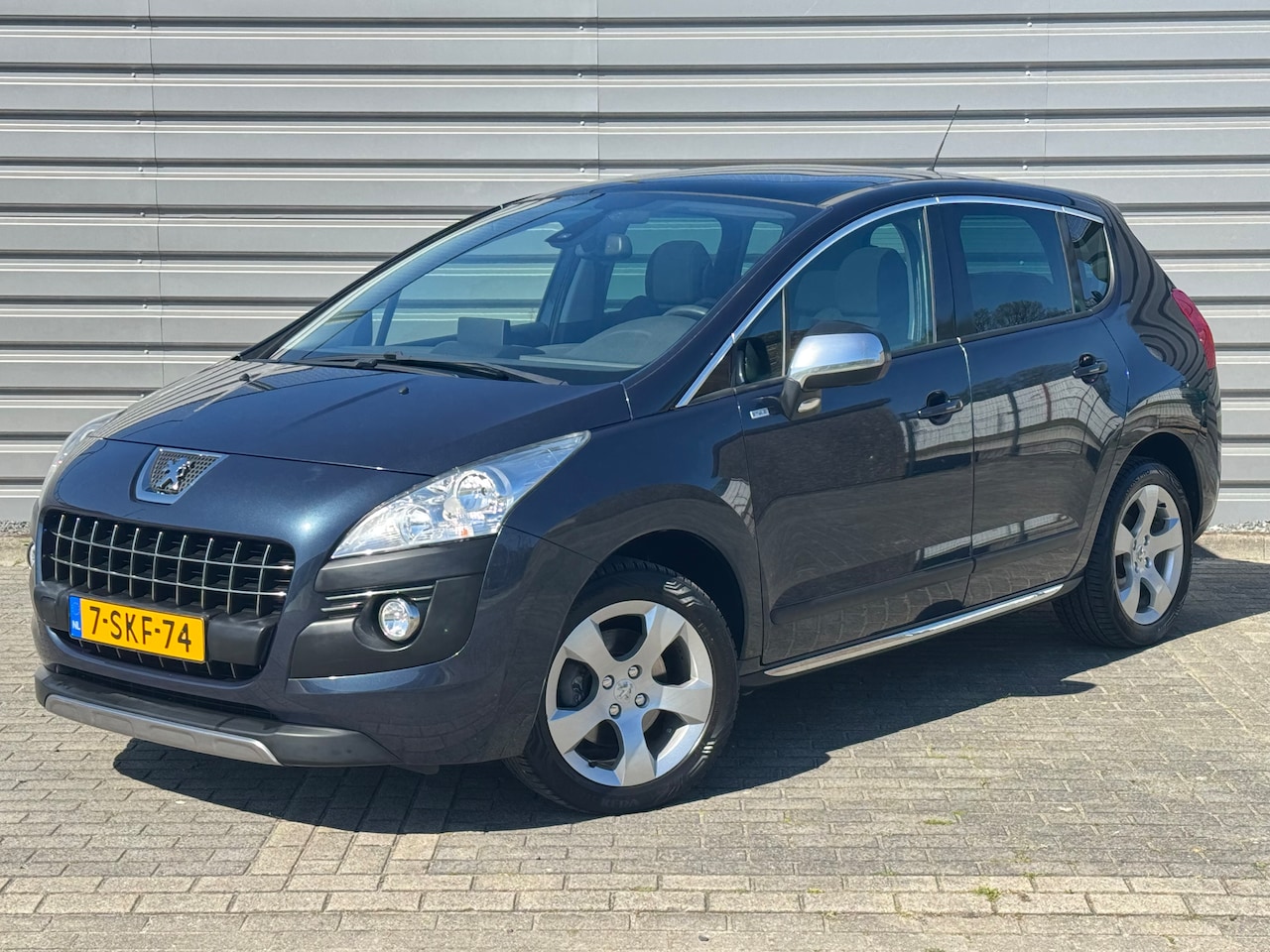 Peugeot 3008 - 1.6 THP Style Dealeronderhouden 1e Eigenaar Netjes! - AutoWereld.nl