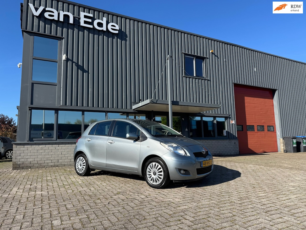 Toyota Yaris - 1.3 VVTi Aut. Aspiration 5drs Clima - AutoWereld.nl