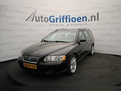 Volvo V70 - 2.4 Edition II met schuifdak en trekhsaak