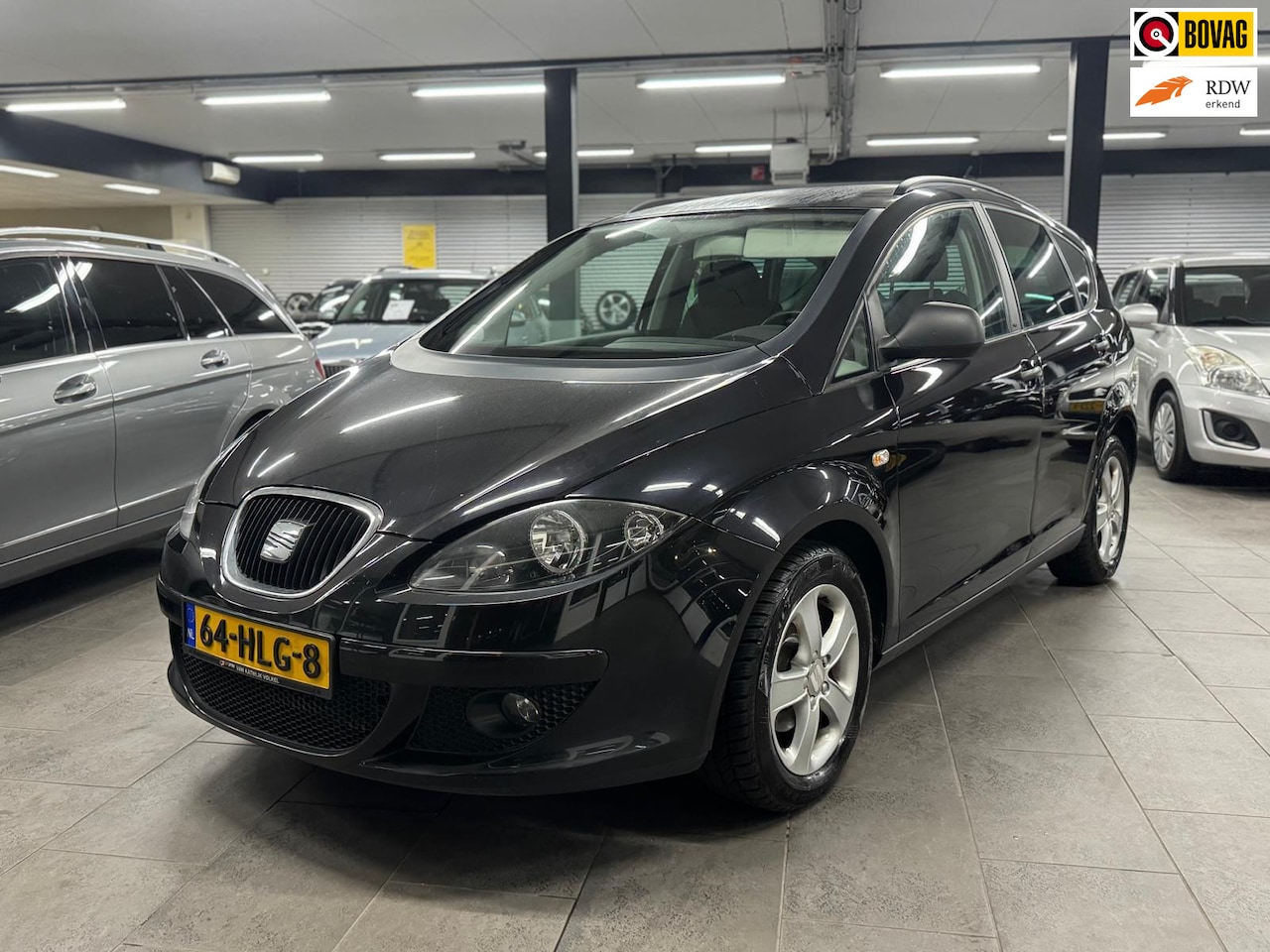 SEAT Altea XL - 1.6 Hattrick airco cruise controle elektrische pakket parkeersensoren lm-velgen trekhaak - AutoWereld.nl