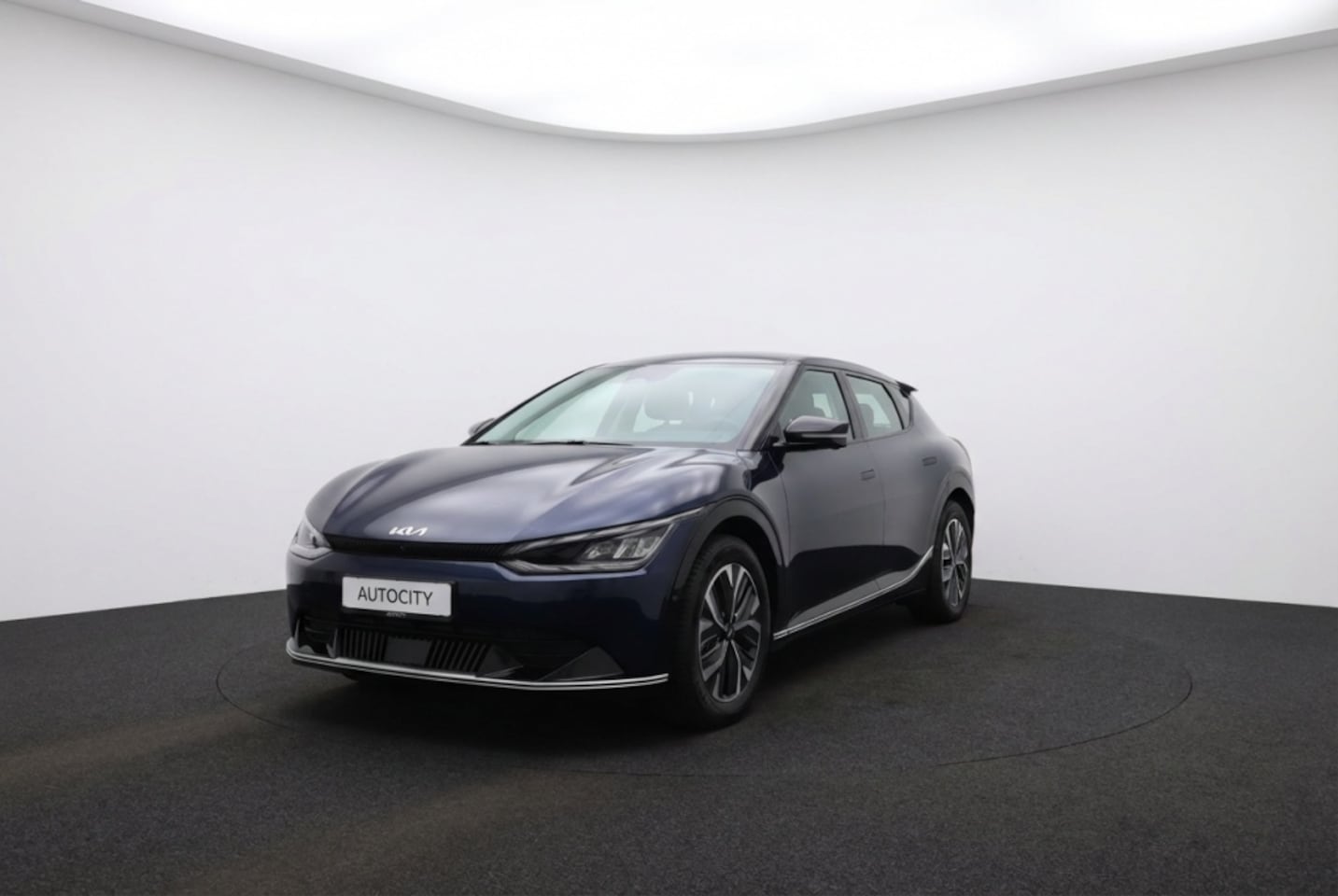 Kia EV6 - Plus 77.4 kWh 100% SOH l Camera l Keyless - AutoWereld.nl