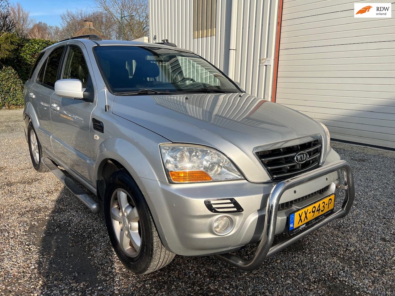 Kia Sorento - 3.3 V6 Comfort 4x4 AUTOMAAT.BULLBARS.NAVI.LEER! - AutoWereld.nl